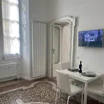 Living With Balcony - Center, Near The Apartamento