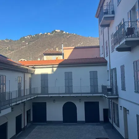 Living With Balcony - Center, Near The Apartment *