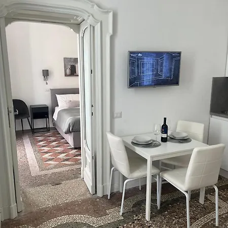 Living With Balcony * Como