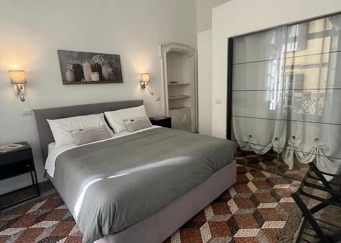 Living With Balcony Apartament Como