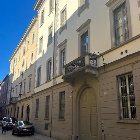 Apartment Living With Balcony